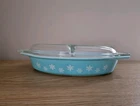 Vintage JAJ Pyrex England Turquoise Snowflake Divided Casserole Dish w Lid MCM