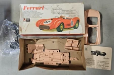 + Ringo Toy Corp Authentic Models Ferrari Model Kit C-542  READ