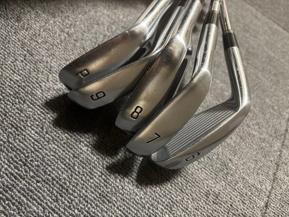 Srixon ZTX Irons #6-9,Pw(5Clubs)/Dynamic Gold S200/Flex:Stiff/ Iron set - Image 3 of 4