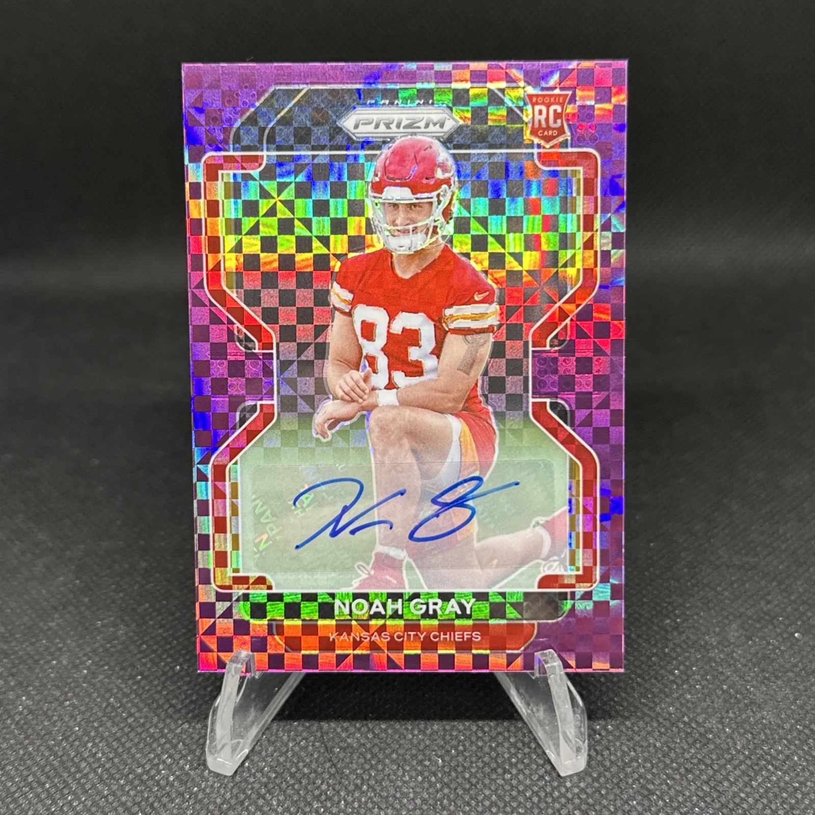 Noah Gray Panini Prizm #418 Autograph-Purple Power