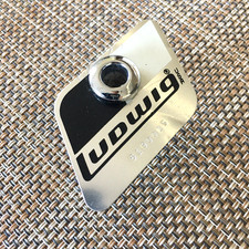 1980s VINTAGE LUDWIG ROCKER BLACK  WHITE COLOR BADGE  GROMMET . MADE IN USA