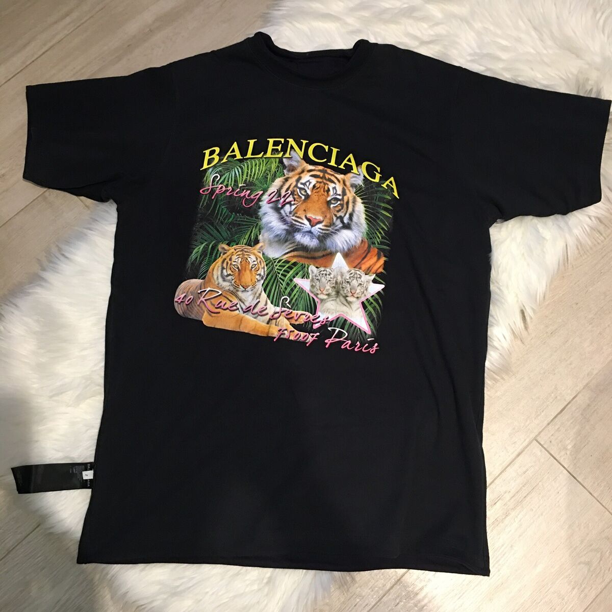Balenciaga FBI Logo / Tiger Reversible T Shirt Size 2 Balenciaga FBI Logo / Tiger Reversible T Shirt Size 2