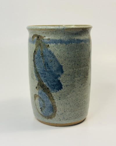 Janet Pashin Studio Art Pottery Vase Crock Country Blue Artisan Signed 6” Tall - Picture 3 of 7