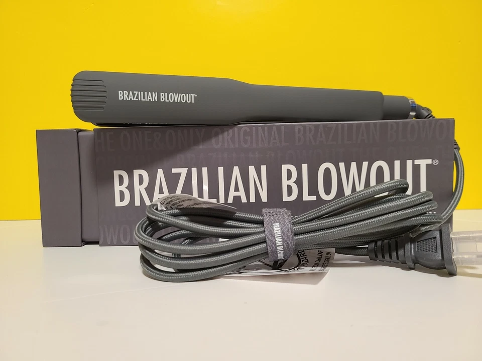 Plancha Brazilian Blowout 1.25” Prodigital Titanio, Modelo 11T22 ¡NUEVA! Foto 2 de 3