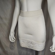Victoria's Secret Second Skin Satin Half Slip Girdle Panty M Ivory White