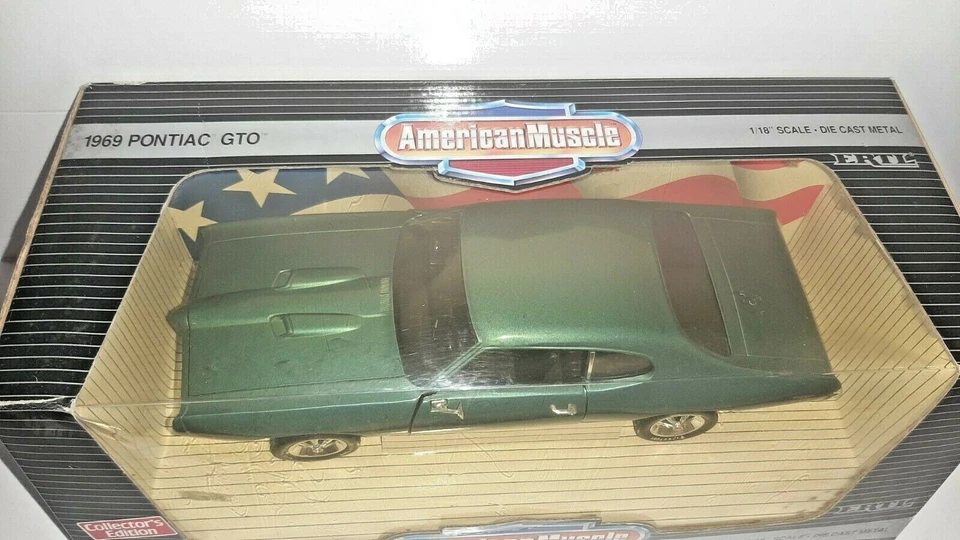 PONTIAC GTO 1969 ERTL COD.7466 SCALA1:18 - Immagine 2 di 2