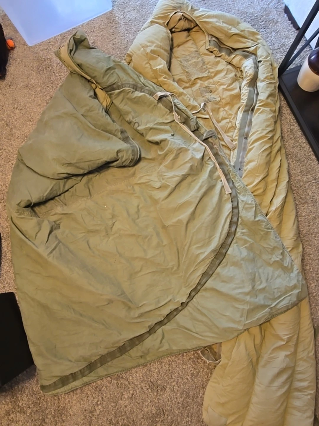 M-1949 Arctic Mountain Sleeping Bag & Cover – Used Serviceable
Opens in a new window or tab