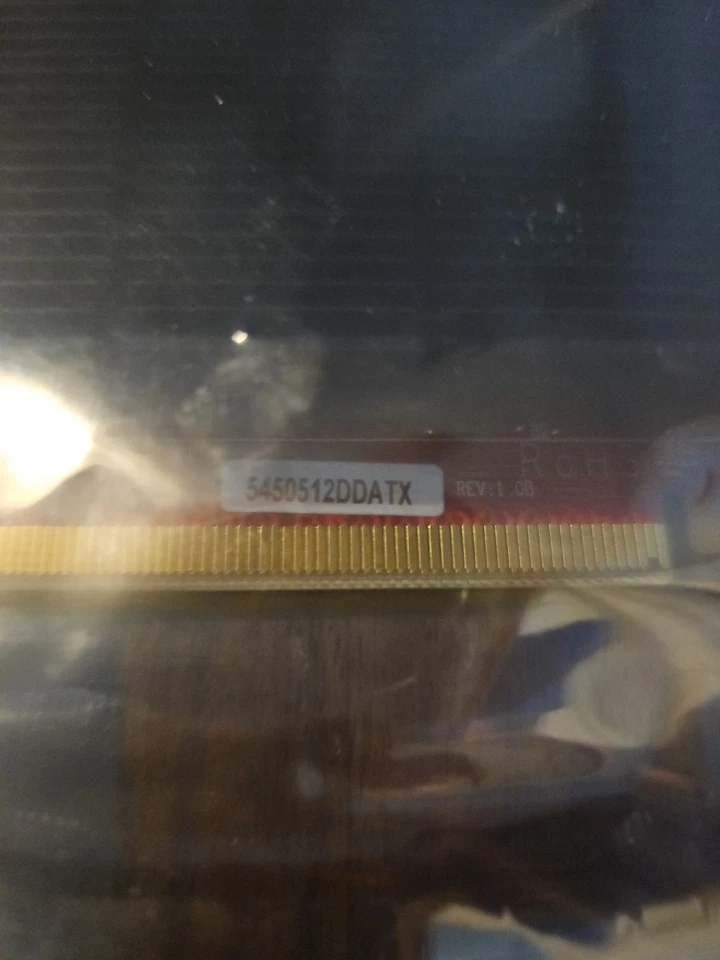 VisionTek 900530 Radeon 5450 PCIE 512MB  ATX Dual DVI B2 Graphics Card - Image 3 of 4