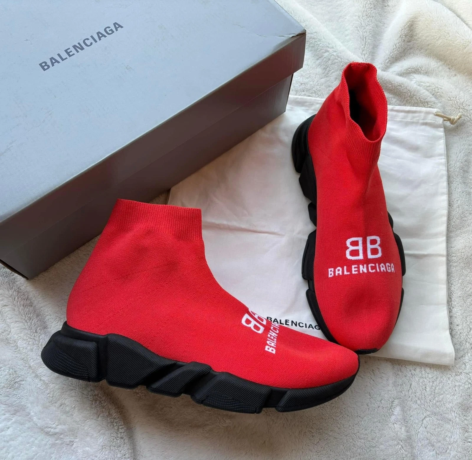 Balenciaga — Balenciaga  Red Black LT Speed Runners Sneakers - 8 US - $990 - New - Authentic