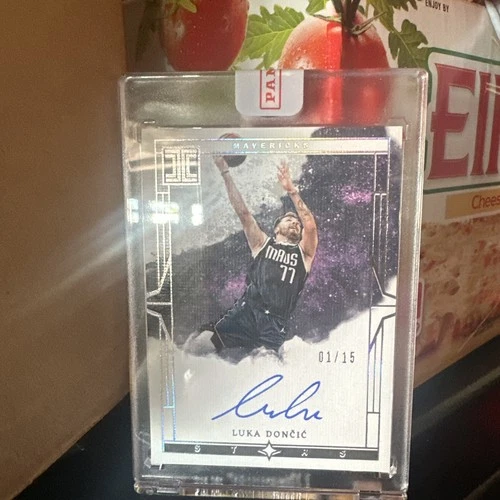 LUKA DONCIC 2023/24 PANINI IMPECCABLE STARS AUTOGRAPH ON CARD AUTO 01/15