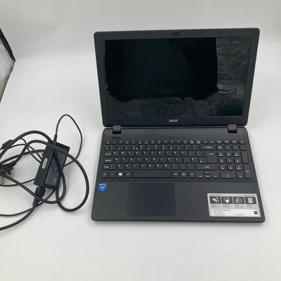 Acer Aspire ES1 512 C5YW Laptop 15.6in 4GB 500GB Only Works When Charger Is In - Image 1 of 4