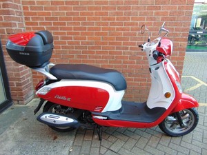125Cc Moped For Sale Ebay  : You Might Also Want To Look At The New 50Cc Moped For Sale In London On Ebay As Well Before Making Your Final Selection.