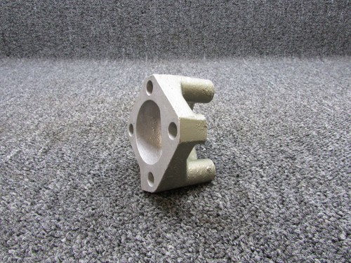 630922 (Alt: 630917) Continental Bracket Assembly Engine Mount - Picture 4 of 12