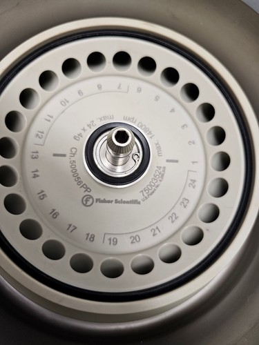 Fisher Scientific accuSpin Micro 17R IVD centrifuge w/ 24 place rotor - DOM 2015 - Picture 2 of 12