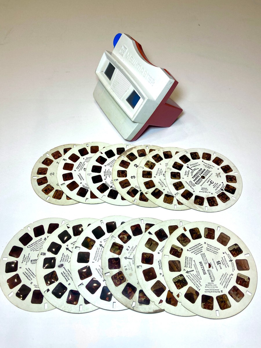 Vintage 1970s GAF ViewMaster 3D, with 12 Vintage View Master
