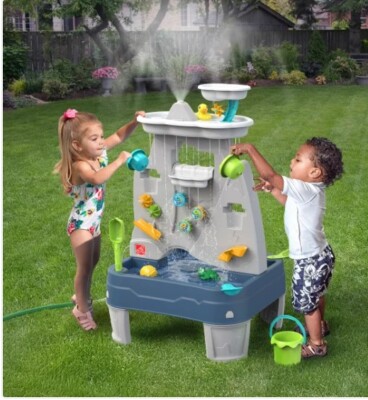 Step2 Misting Mountain Waterfall Water Table 21-piece Play Table