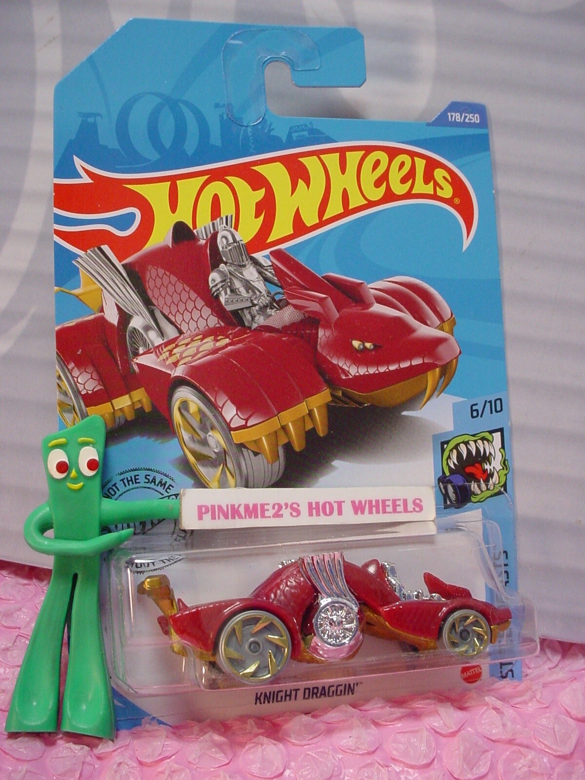 KNIGHT DRAGGIN #178✰ red/gold;chrome🐾STREET BEASTS🐾 2020 i Hot Wheels case L/P