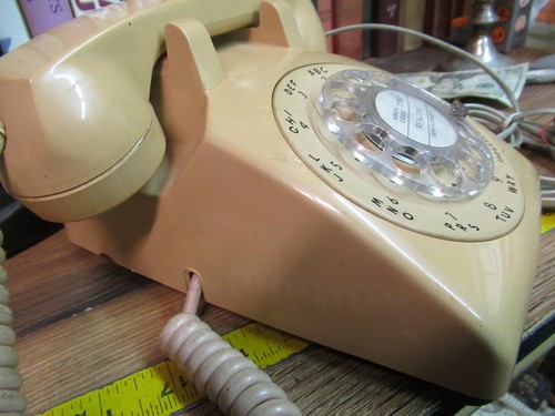TELÉFONO DE ESCRITORIO DE ESFERA ROTATIVA BRONCEADO ITT CAMPL RETRO STROMBERG CARLSON - Imagen 2 de 9