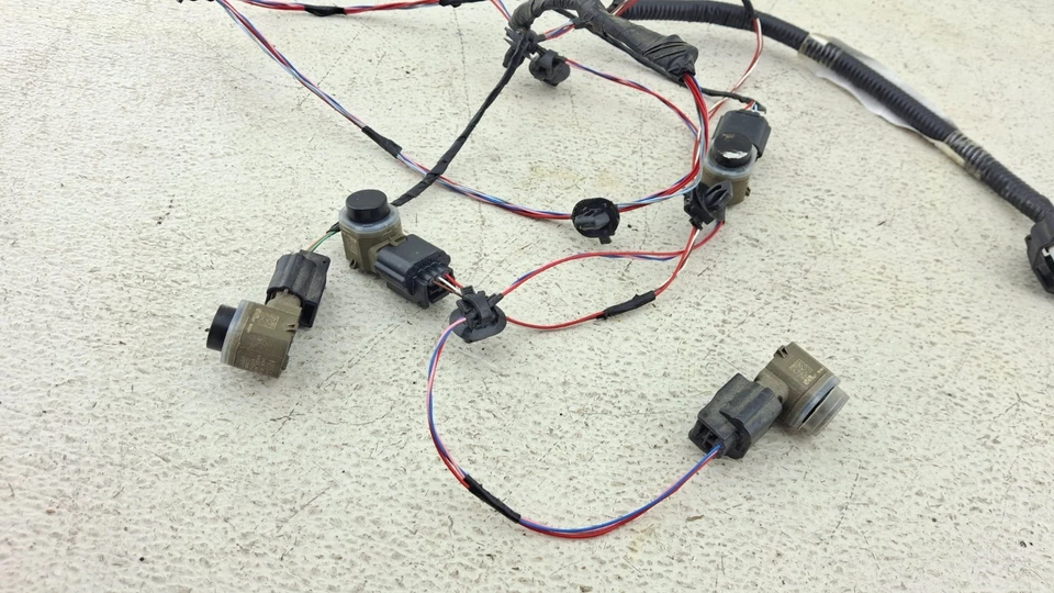 Nissan Murano 2019-2024 3,5 L parachoques trasero arnés de cableado con sensores OEM Foto 4 de 4