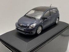 MINICHAMPS Toyota Verso 1:43 Diecast modelcar