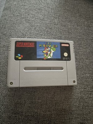 Nintendo SNES Super Mario World