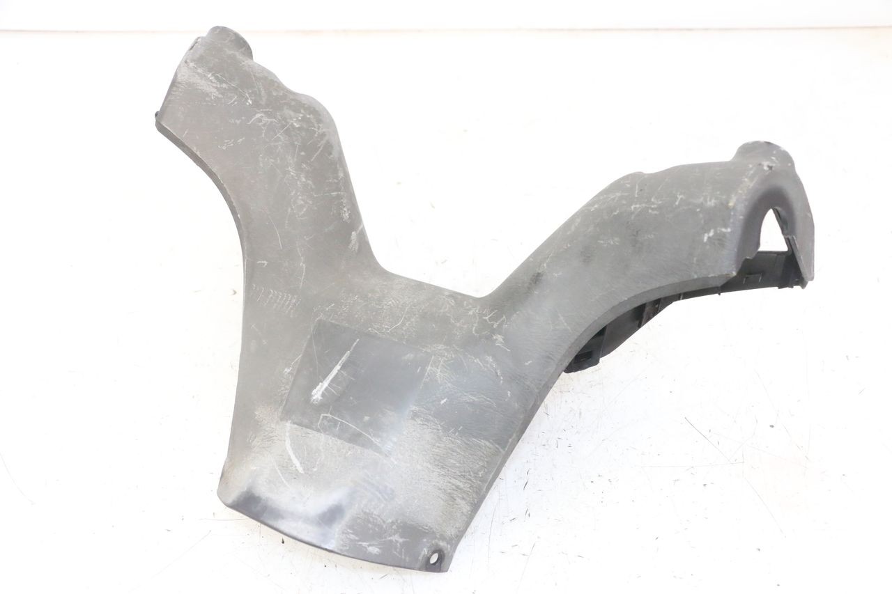 COPERCHIO MANUBRIO ANTERIORE - SUZUKI BURGMAN 125 (2007 - 2014)