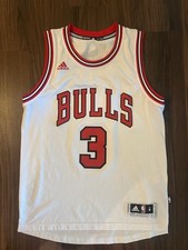 Adidas Chicago Bulls Dwayne Wade NBA Basketball Jersey Size Medium EUC White VTG