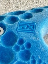 Klettergriff Fingerloch blau &ndash; RX Climbing Holds - PE - Innen & Au&szlig;en