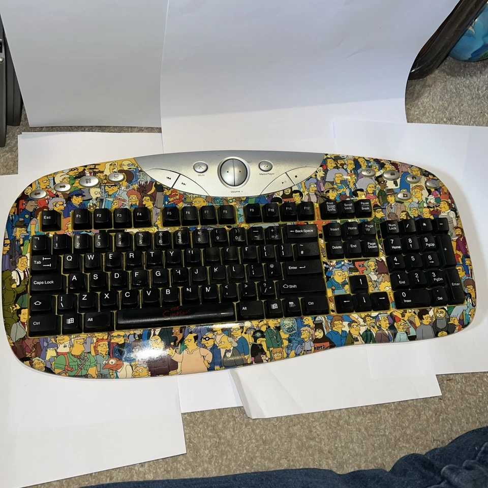 The Simpsons PC Wireless Keyboard RARE 2003 VINTAGE COLLECTABLE GAMING