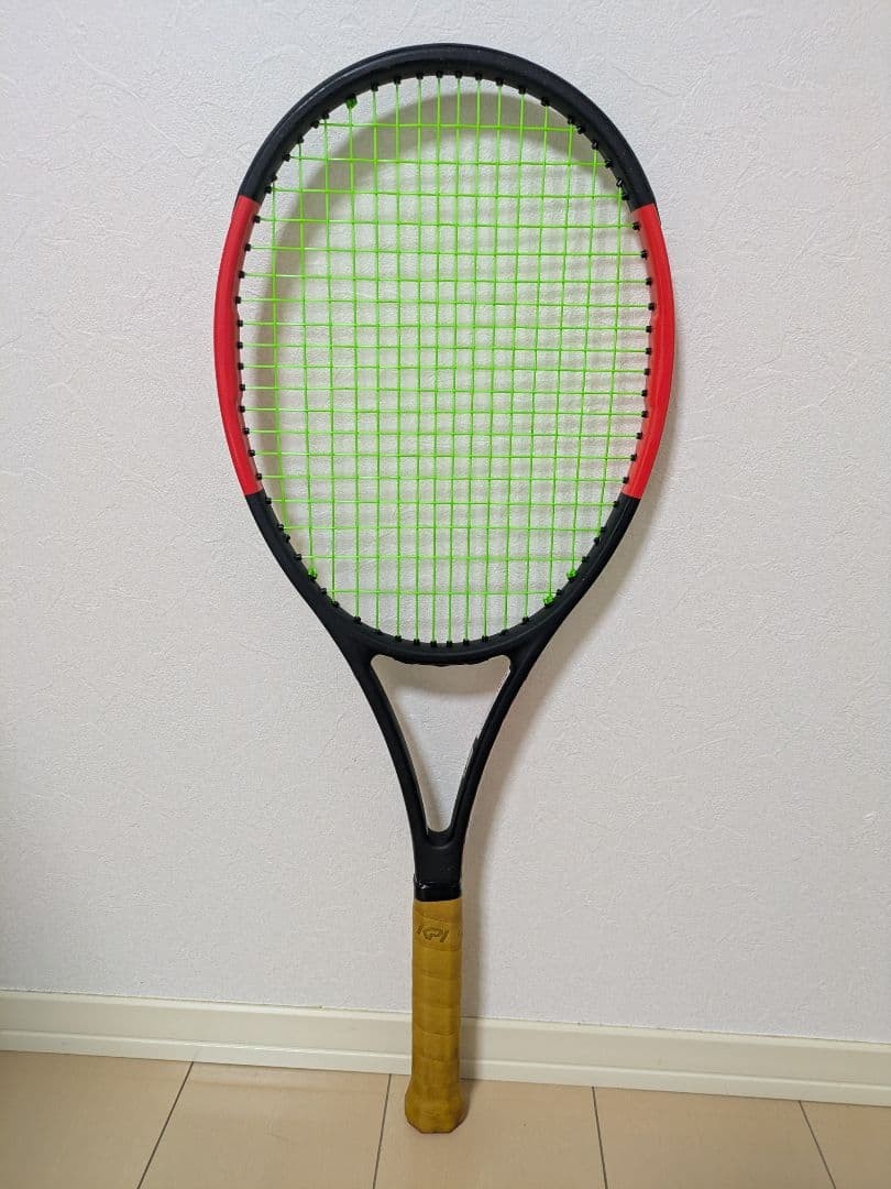 Wilson Pro Staff 97 v11 Tennis Racket 97 sq in 315g Leather Grip