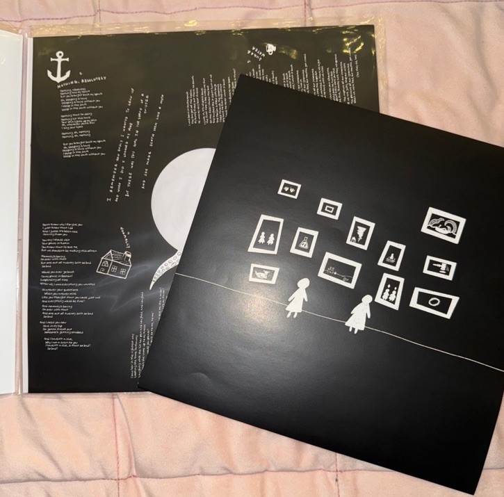 SIGNED Gigi Perez Vinyl