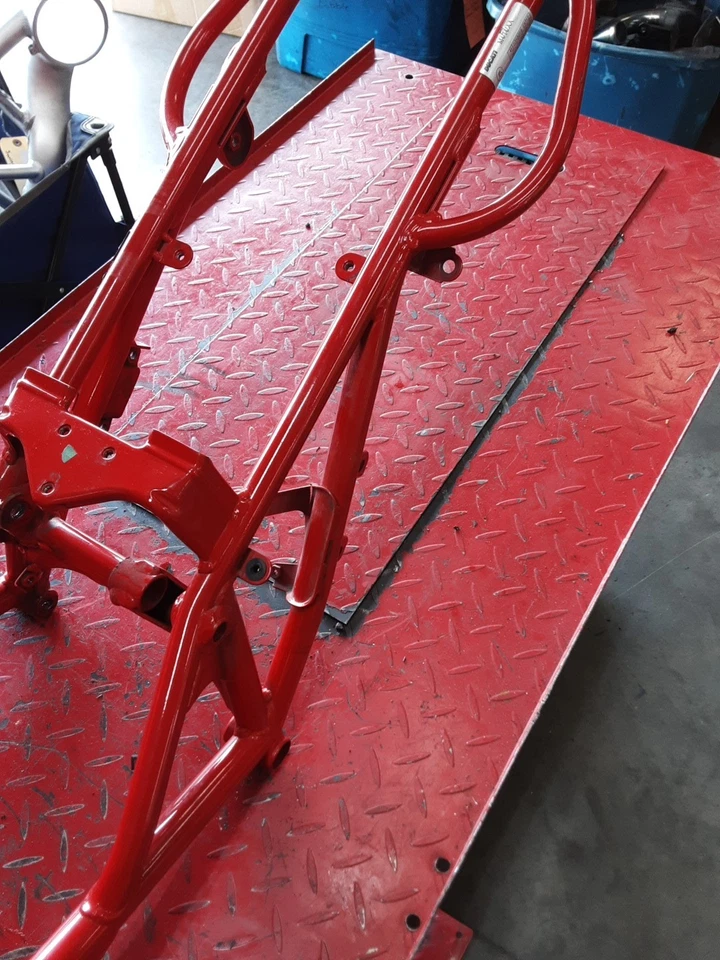 Cuadro principal chasis Ducati Monster S2R 800 2007 05-08 CLN T1TL3 EZY REG Foto 4 de 4