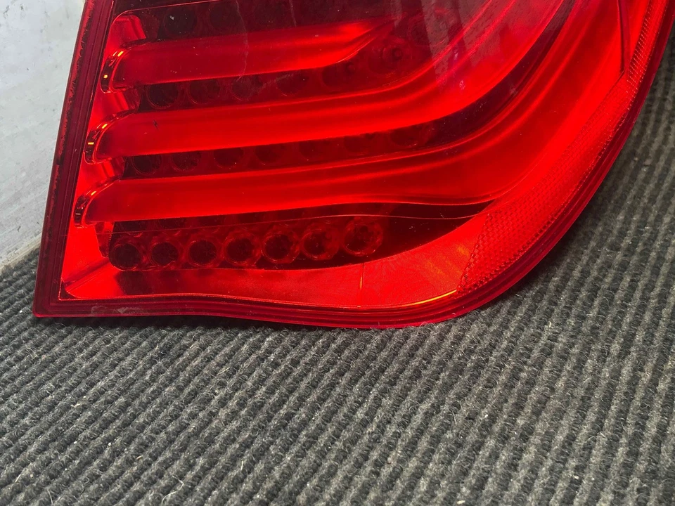 Fits 2009-2012 BMW 750i Right Tail Light OEM:63217182202 Foto 2 de 4