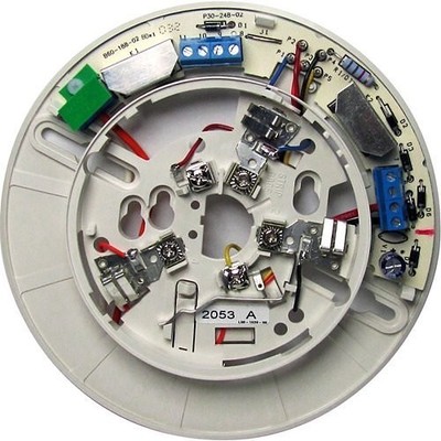 System Sensor B114LPBT 24VAC/DC Detector Base for Use with 2151