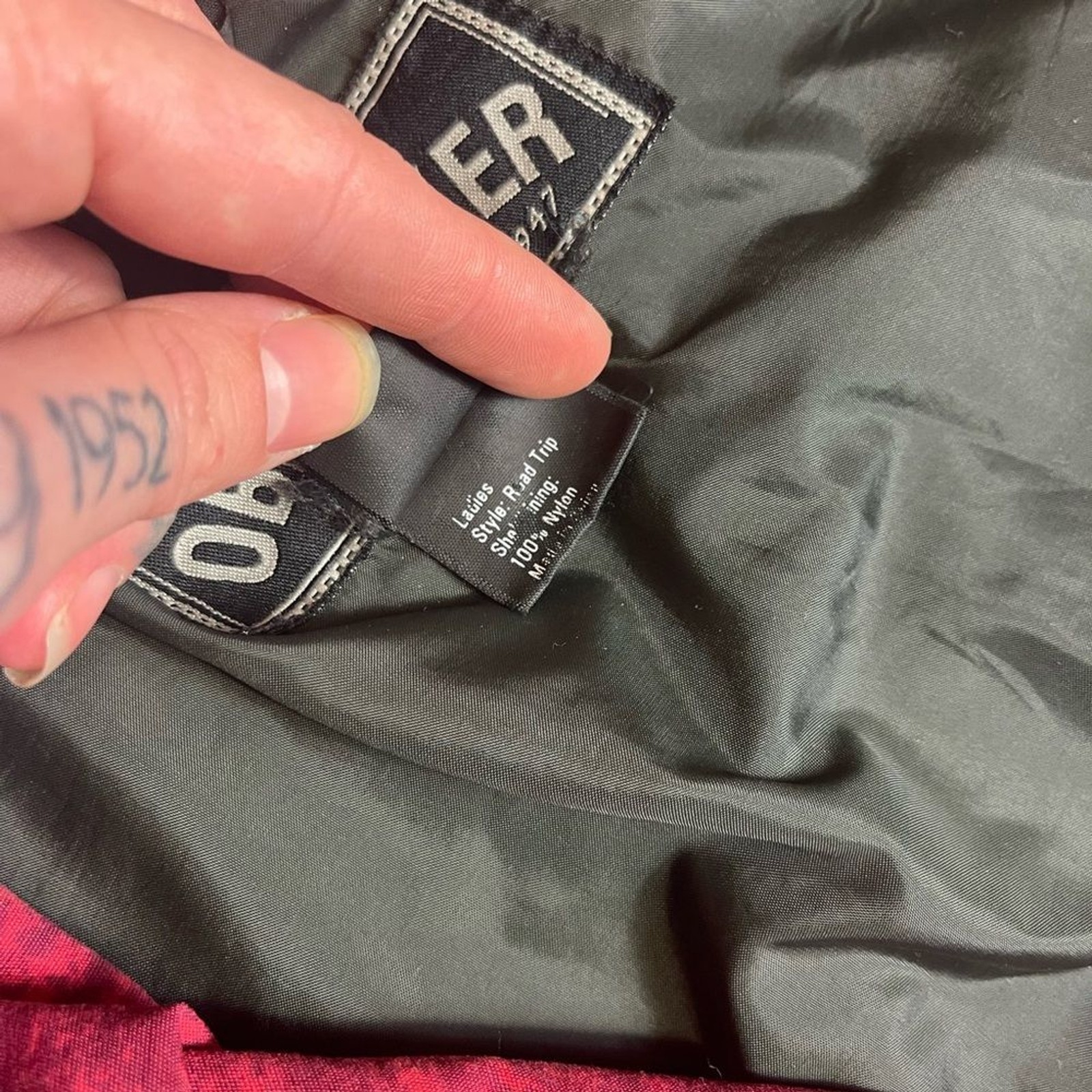 Obermeyer 2000s Red Patterned Jacket Ski Coat Wom… - image 7