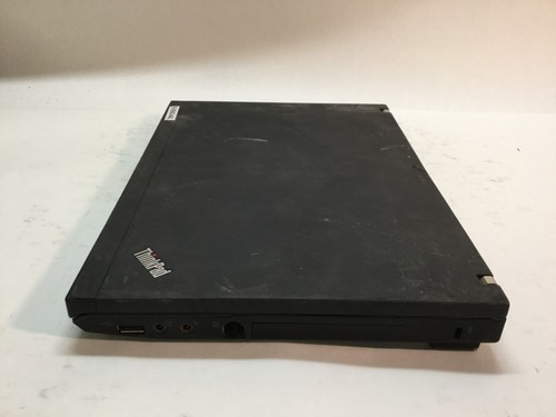 IBM ThinkPad R31 14" computer portatile Intel Pentium III - SI AVVIA AL BIOS - MZ - Foto 3 di 6