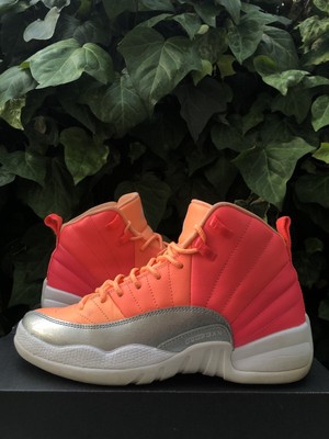 Sz6.5Y Woman's Sz 8 Air Jordan 12 Retro 