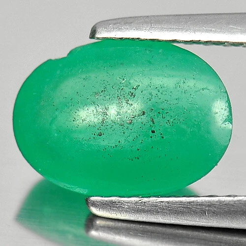 Esmeralda verde 2,12 quilates Cabujón ovalado 9,8 x 6,9 mm. Gema natural Columbia sin calefacción Foto 3 de 4