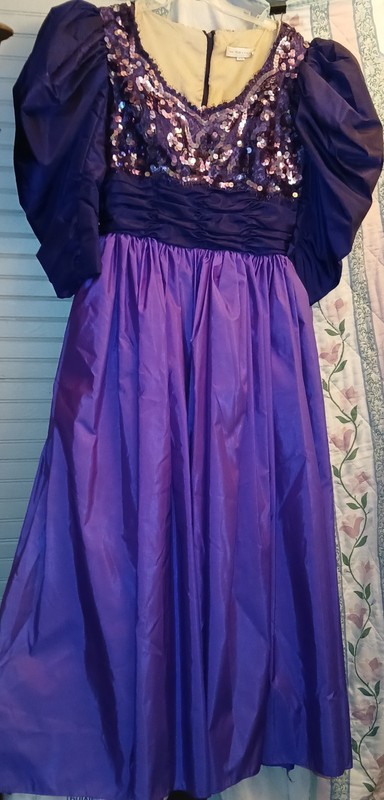 Nice Vintage 70s Victor Costa Sequined Purple Ball Gown/Formal w/ Puffed Sleeves