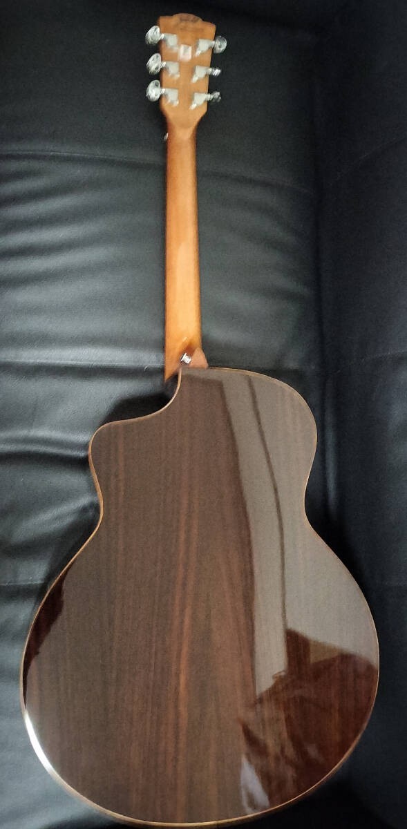 Merida custom Palas Acousticギター Acoustic Guitar Merida Extrema Custom Palas Natural Solid