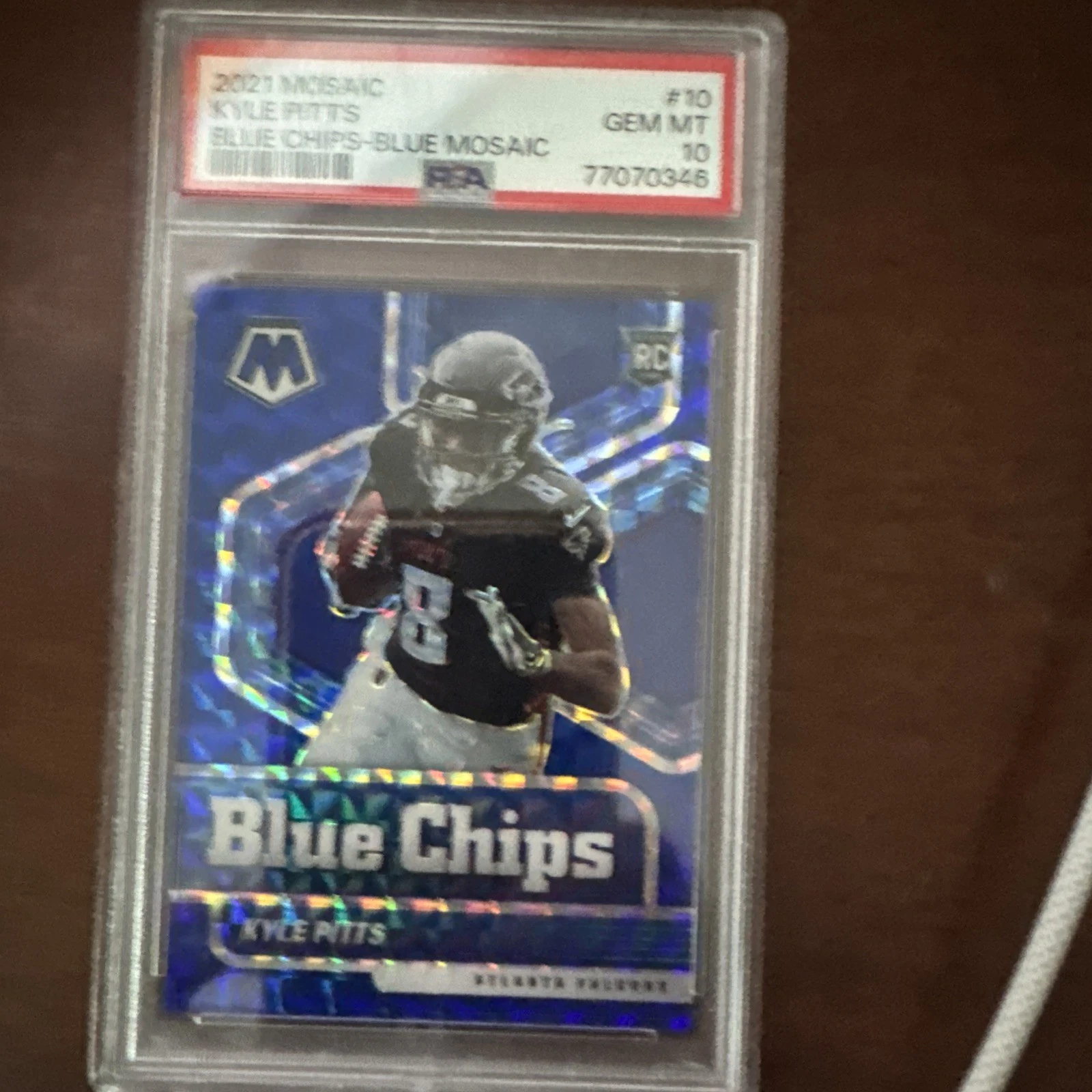 2021 Panini Mosaic - Blue Chips Kyle Pitts #10 Mosaic Blue Prizm /99 (RC)