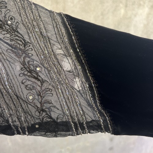 Vintage 1930s Black Silk Velvet Dress Balloon Sleeves Metal Embroidery Beading - Picture 10 of 17