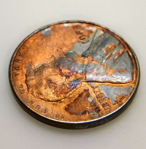1958 D Lincoln Wheat Penny: Rainbow Toning, Missing Dot in Motto, (& Rim Error?) - Picture 3 of 8