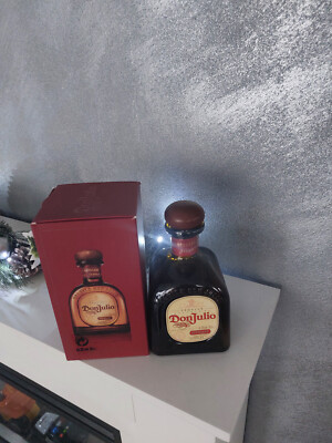 Don Julio Tequila Reposado leere Flasche 0,7L + original GeschenkBox Schachtel