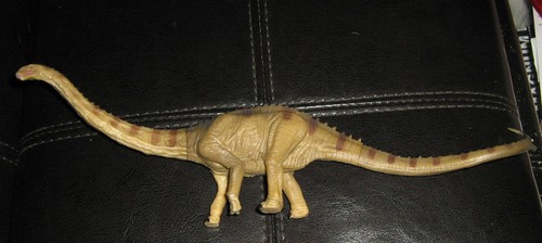 seismosaurus kabaya model dinosaur figure about 12 inches long