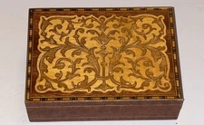 Mid 20th Century Italian Handmade Inlaid Marquetry Wooden Box With Hinge