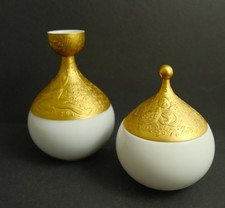 Rosenthal Porzellanst&uuml;cke, Serie &bdquo;Zauberfl&ouml;te Sarastro&ldquo;, von Bj&oslash;rn Wiinblad