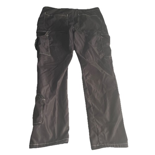 Pantalones cargo modernos Smoke & Ash negros talla grande con cordones imitación seda - Imagen 10 de 11