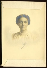 Mabel Walbridge photo by Miller Willimantic CT 1910s