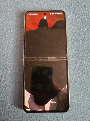 Samsung Galaxy Z Flip4 SM-F721B - 256GB - Pink Gold (Ohne Simlock) (Dual-SIM)